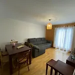 Fantastico Con Jardin En Vut Hu-20-007 شقة كاستيلو دي جاكا