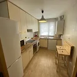 Fantastico Con Jardin En Vut Hu-20-007 Appartement *