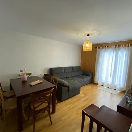 Fantástico Con Jardín En Vut Hu-20-007 Apartamento Castiello de Jaca
